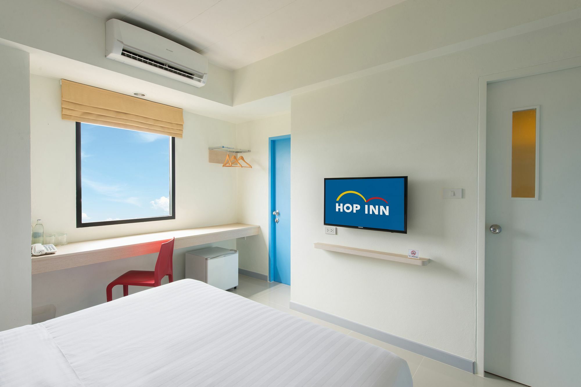 Hop Inn HHQ Extérieur photo
